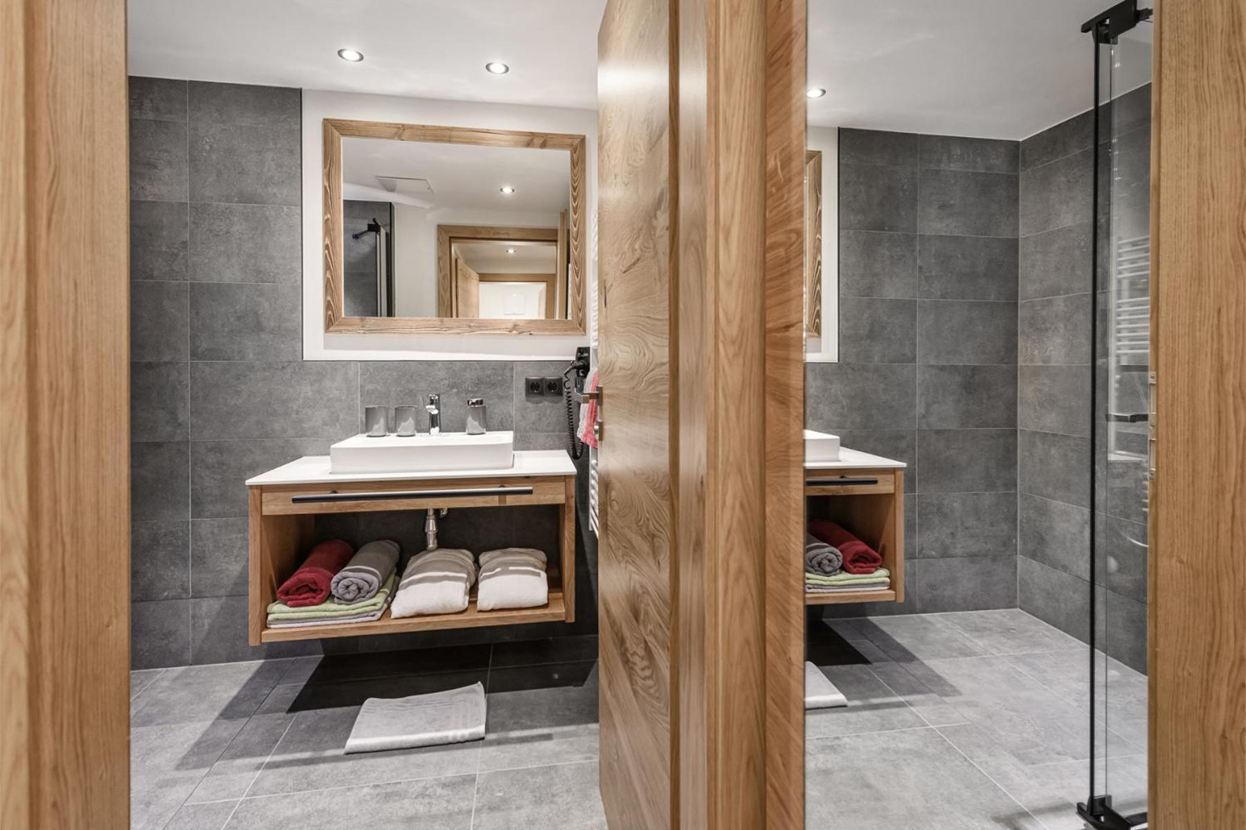 Apartment Nh96 Inklusive Kostenfreiem Eintritt In Die Alpentherme Bad Hofgastein Ngoại thất bức ảnh